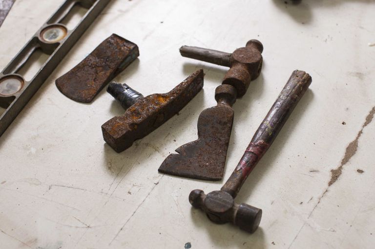 how to remove rust from tools